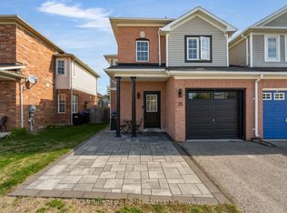 35 McCann Ln, Essa, ON L0M 1B4