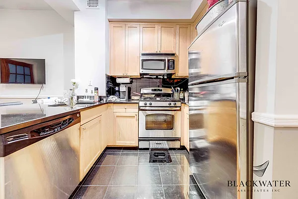 Rented by Blackwater Associates Inc. | media 44