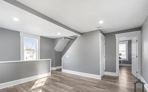400 S Augusta Ave — Photo 15