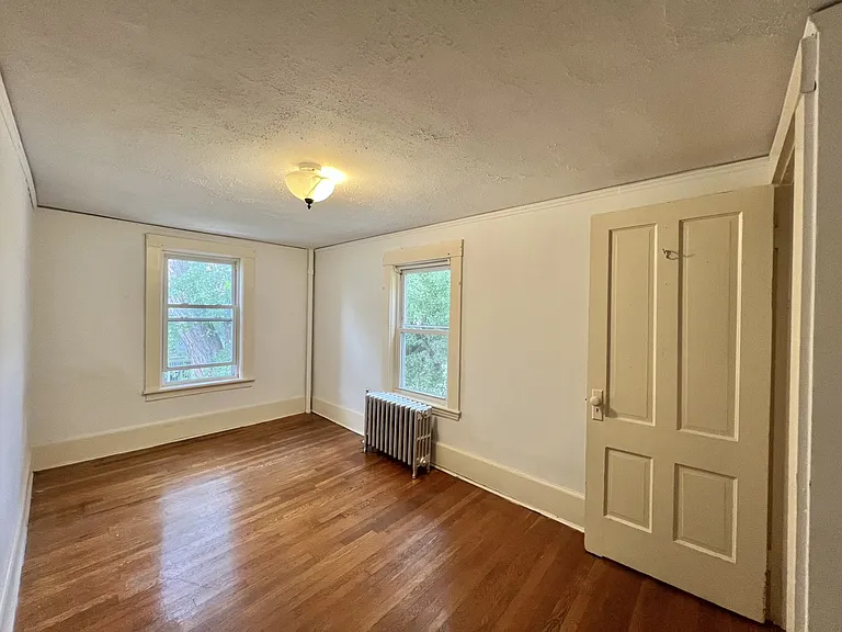 1618 Richardson St #16 — Photo 6
