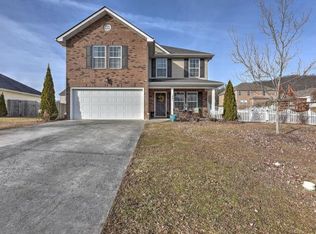 1921 Red Maple Rd, Kingsport, TN 37664