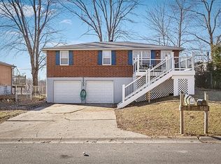5905 NE 45th St, Kansas City, MO 64117