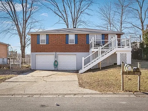 5905 NE 45th St, Kansas City, MO 64117