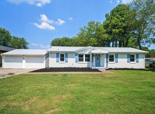 106 Napier Dr, Columbia, TN 38401