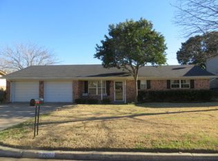 720 Pawnee Trl, Hewitt, TX 76643