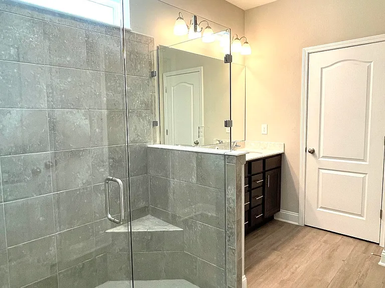 300 Thistleton Way — Photo 11