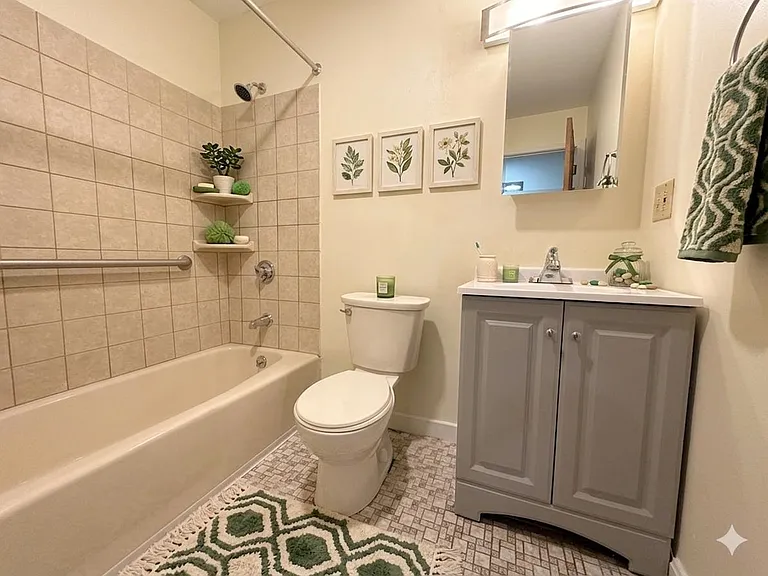 379 Huse Rd #8 — Photo 35