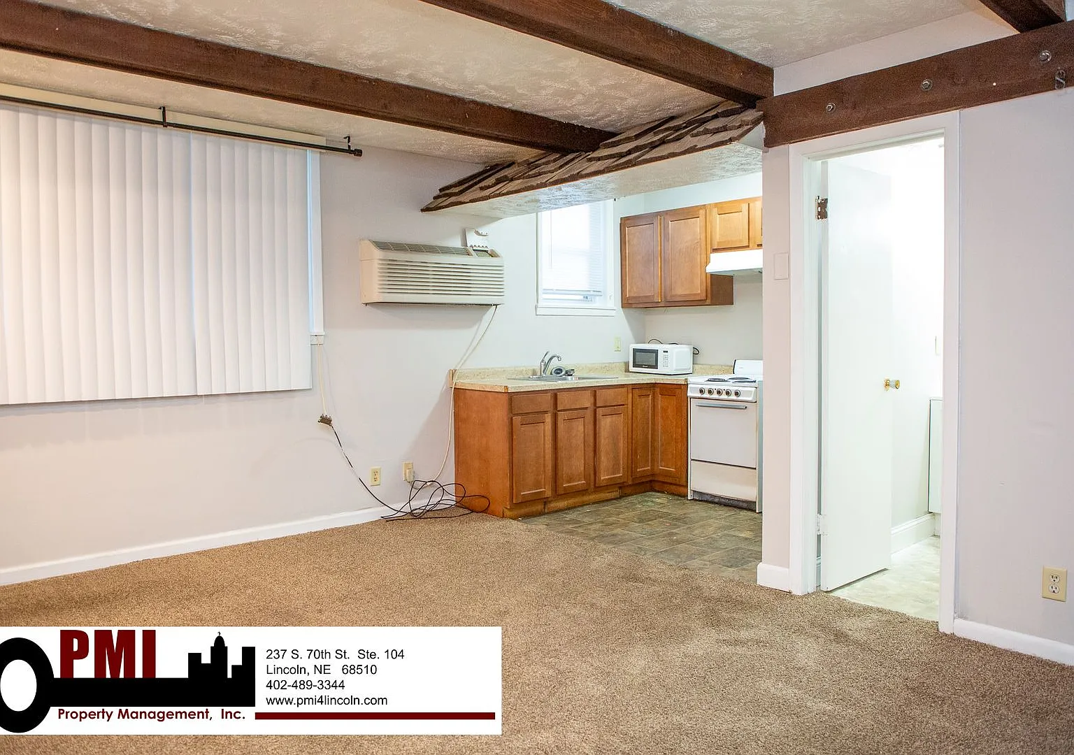 1329 F St — Photo 4