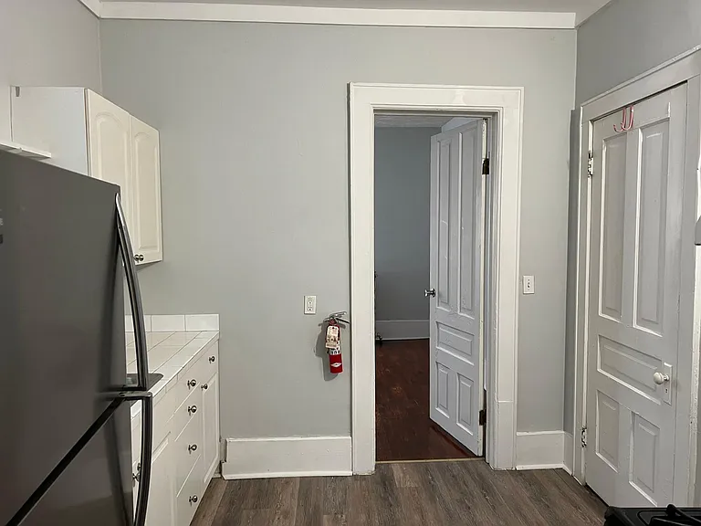 121 Prospect Ave SE #4 — Photo 9