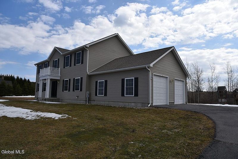 3rd image of 235 Gordinier Road
