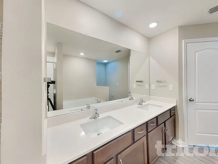 443 Underwood Trl — Photo 8