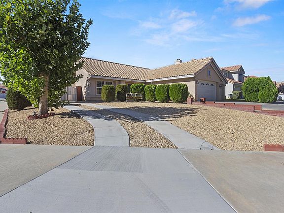 3rd image of 13249 Mountain Ct