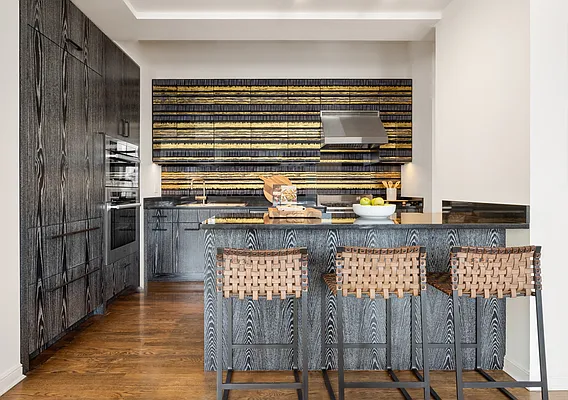 Sold by Compass | media 7