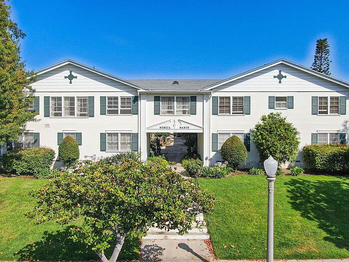 1st image of 415 San Vicente Blvd APT 5