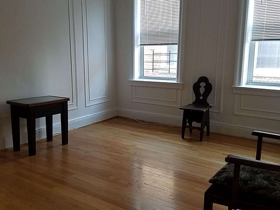 3rd image of 34-59 89th St APT 6F