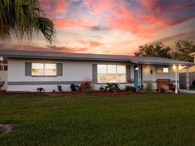 8415 Iris Ave, Seminole, FL, 33777