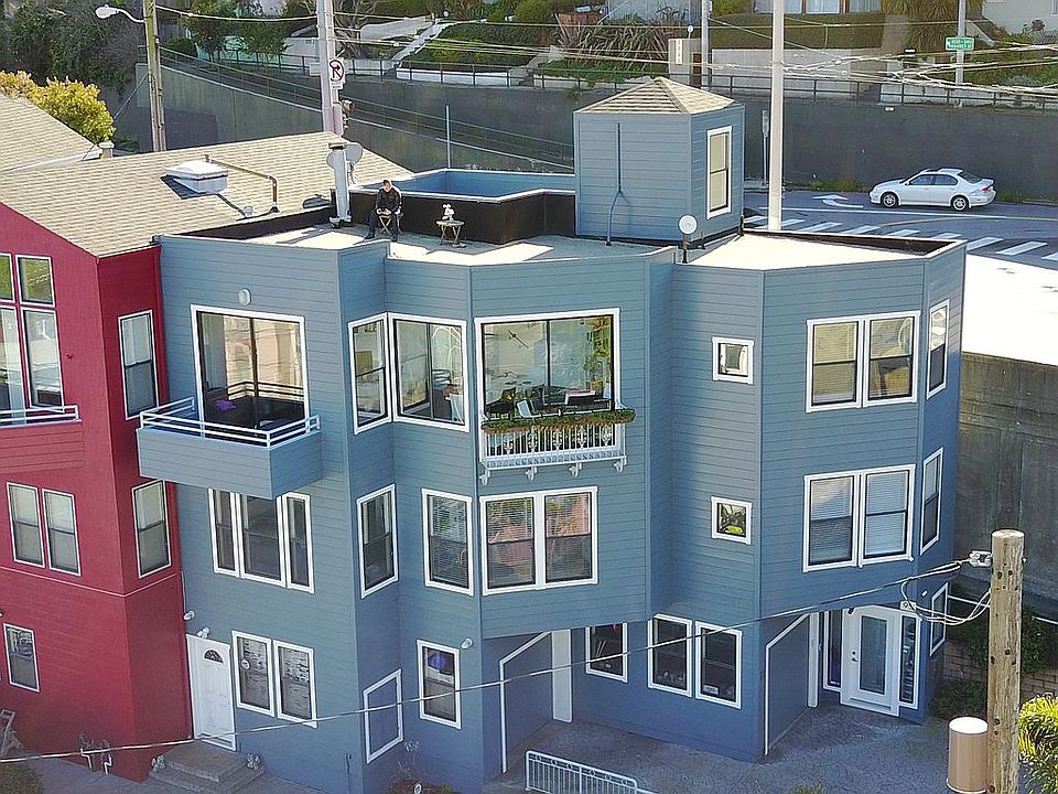 1st image of 95 Eagle St