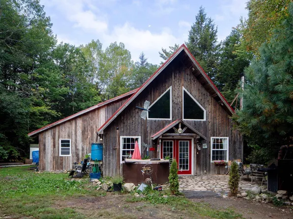 78 White Birch Ln, Windsor Forks, NS B0N 2T0