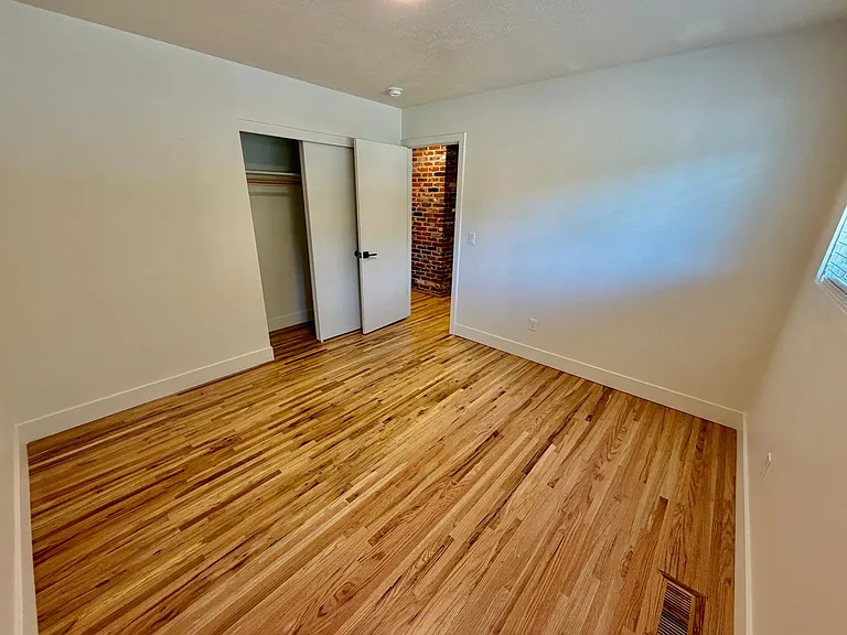 7407 SW 36th Ave — Photo 21