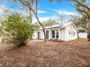 34 6th St, Shalimar, FL 32579