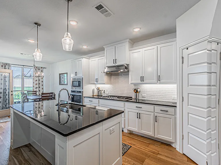 3508 Crescent Ln — Photo 14