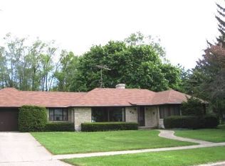 928 W Peck St, Whitewater, WI 53190