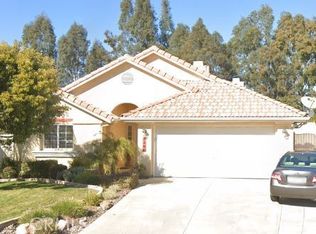 2560 La Paz Ave, Hemet, CA 92545