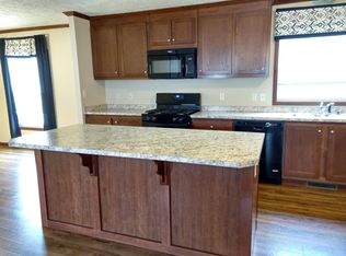 29080 Meadowlark Blvd #211, Rockwood, MI
