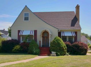 358 3rd St #1, Phillipsburg, KS 67661