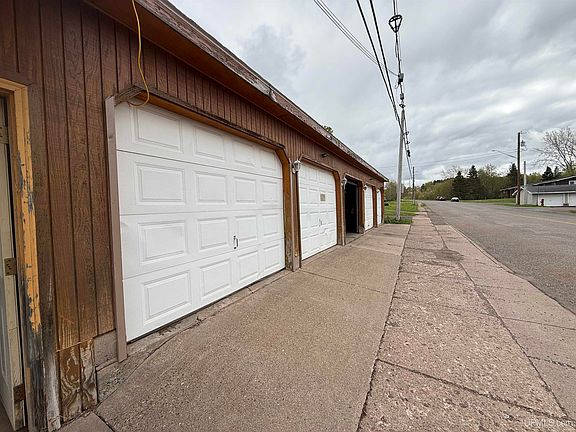 4th image of 205 & 207 E Vaughn St