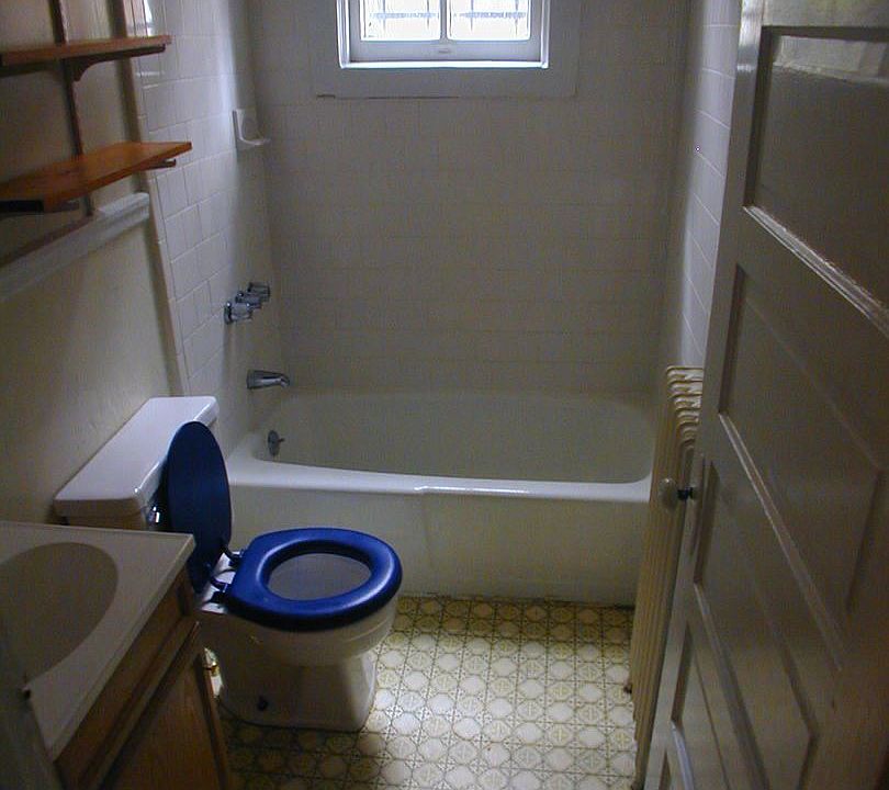 1st image of 10 N Rowland St APT 1