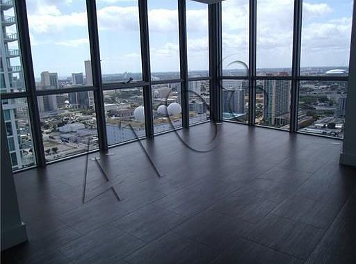 5th image of 1100 Biscayne Blvd Unit 4108