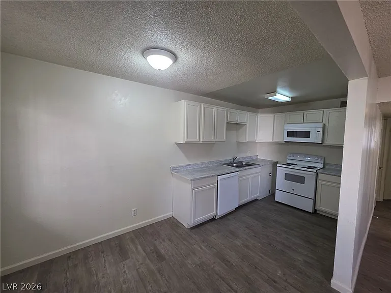 304 Orland St #39 — Photo 11
