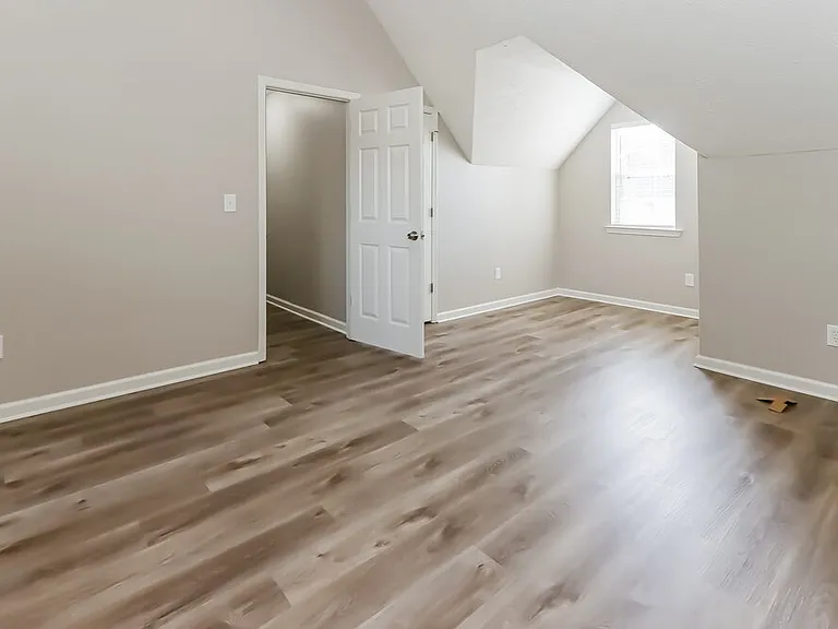 1456 Pebble Ridge Ln — Photo 10