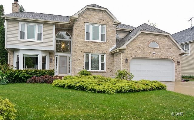 1st image of 111 Northwoods Ln