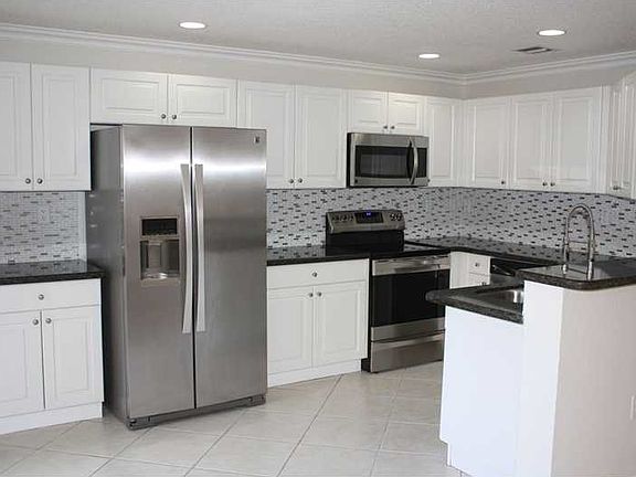 2nd image of 11541 NW 50th Ter