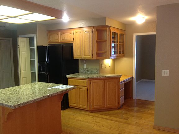 4th image of 19319 N Wilderness Way