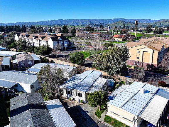 5th image of 199 Lemon Tree Circle