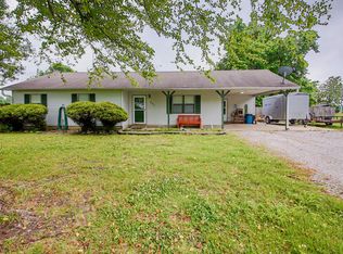 251 Whitewood Ln, Crawfordsville, AR 72327