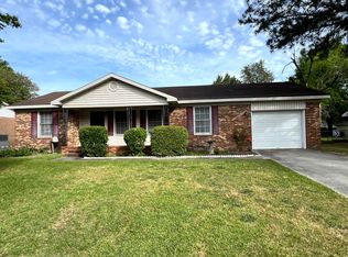 109 Deerfield Dr, Spring Lake, NC 28390