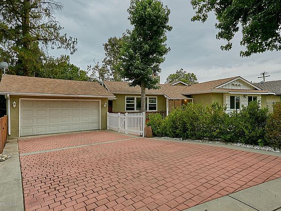 4th image of 3344 Santa Carlotta St