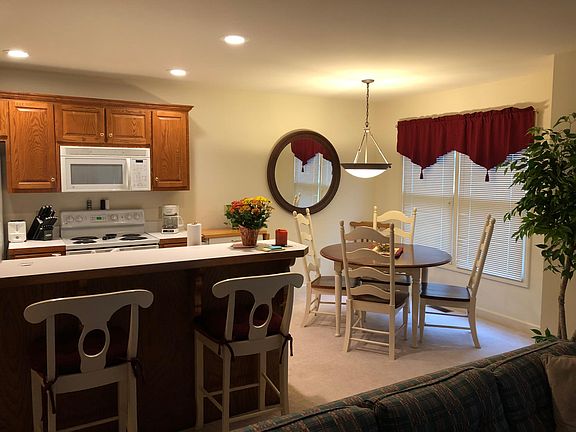 3rd image of 119 Birkdale Ct #A1