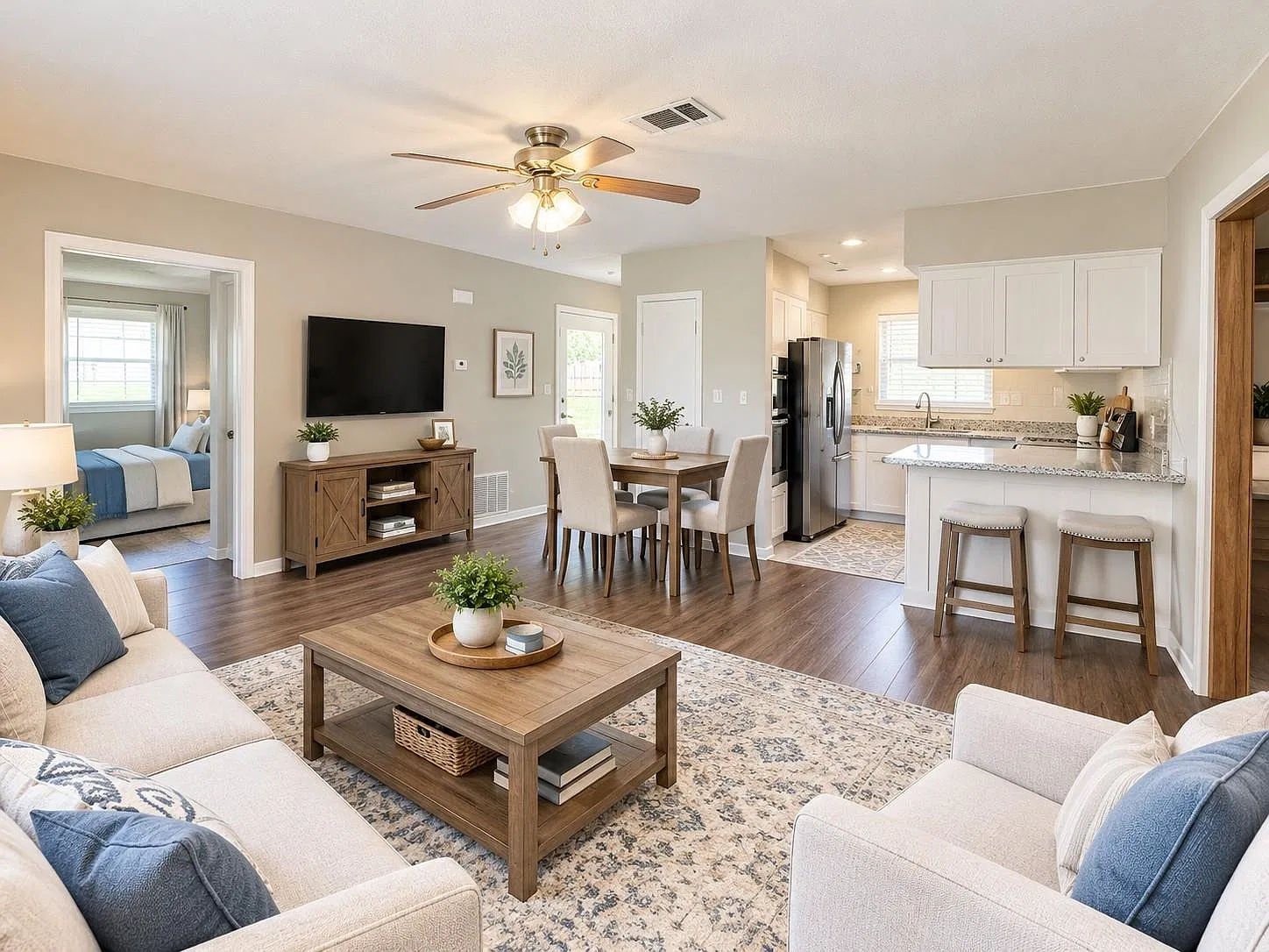 4 bed, 2.0 bath, 1744 sqft, $1,600 — Photo 4