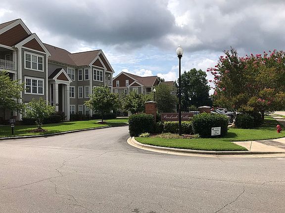 Parkside Village Condominium