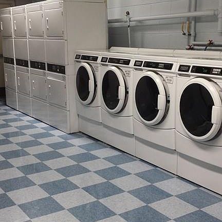 5th image of 300 Lynn Shore Dr APT 906
