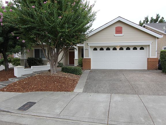 2nd image of 101 Del Webb Dr