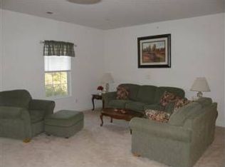 3556 Chestnut Park Ln, Cleves, OH 45002