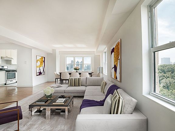 3rd image of 300 W 110th St APT 12E
