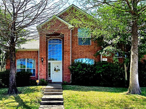 2nd image of 5917 Big Pine Dr