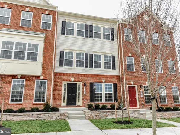 7443 Saint Margarets Blvd, Hanover, MD 21076